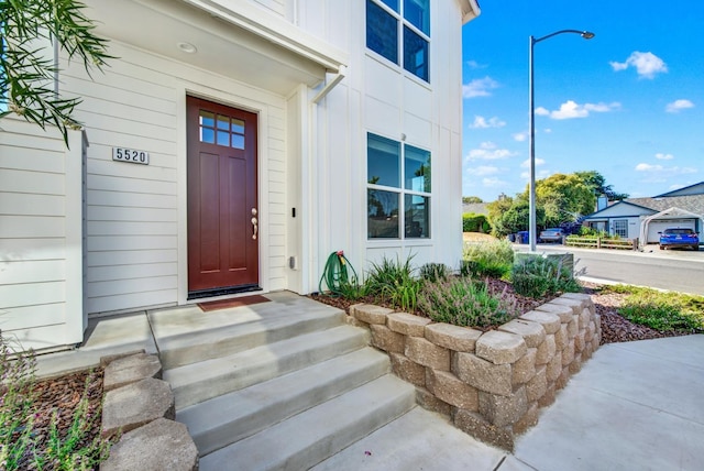 view of property entrance