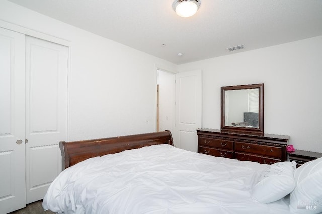 bedroom with a closet