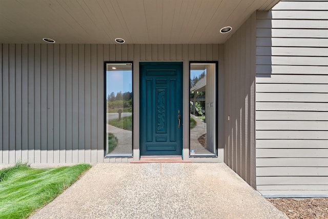 view of doorway to property