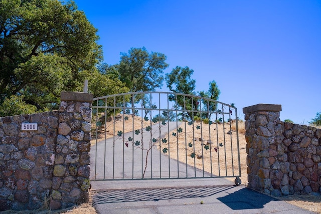 Listing photo 2 for 5000 Upper Ridge Rd, Santa Rosa CA 95404