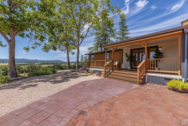 view of front of home featuring a porch