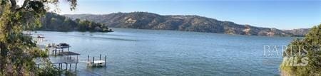water view with a mountain view