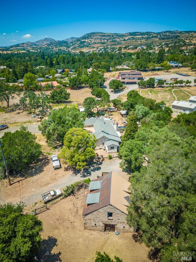 Listing photo 3 for 2176 N Monticello Rd, Napa CA 94558