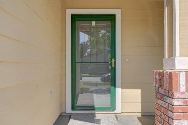 view of entrance to property