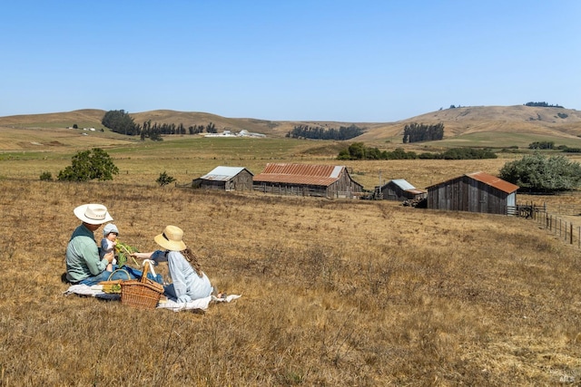 exterior space featuring a rural view