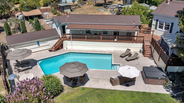 view of pool with a patio area and an outdoor hangout area