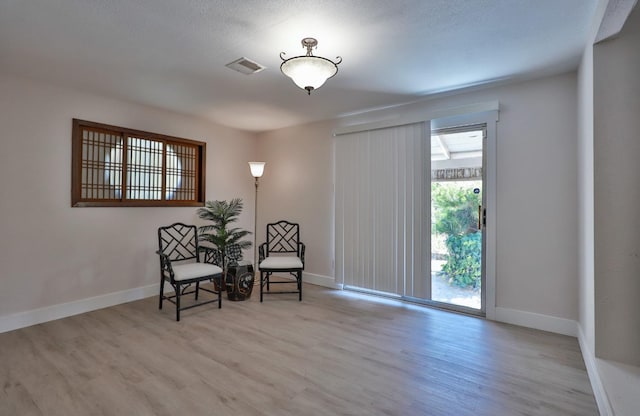 14090 Pine St, Walnut Grove, CA 95690 - living area with wood finished floors and baseboards
