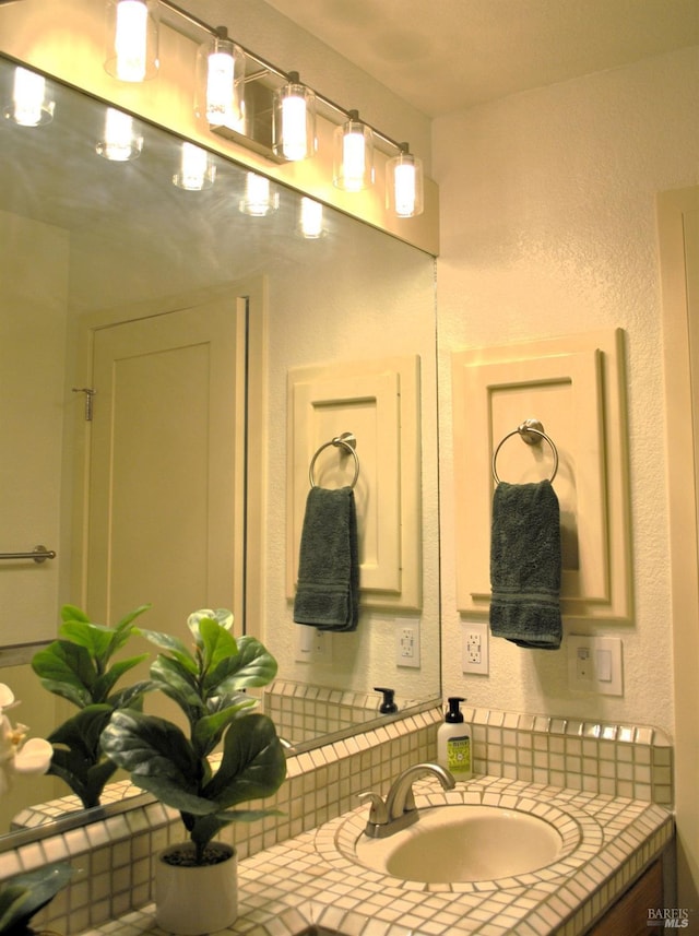 bathroom with vanity