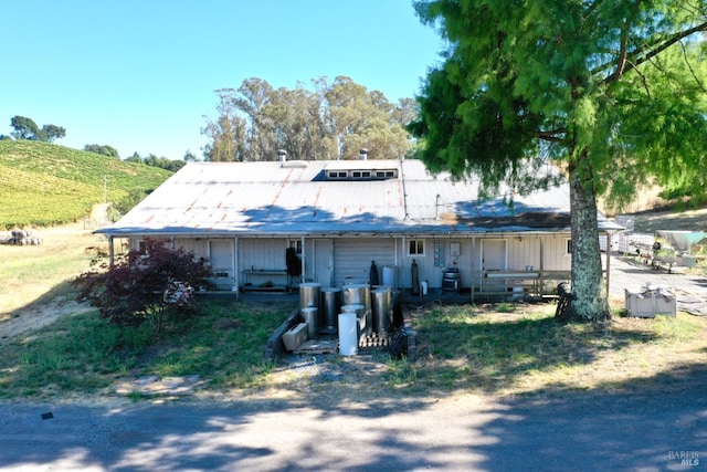 view of front of house