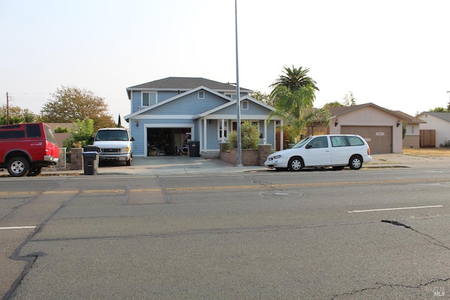 view of front facade featuring a garage