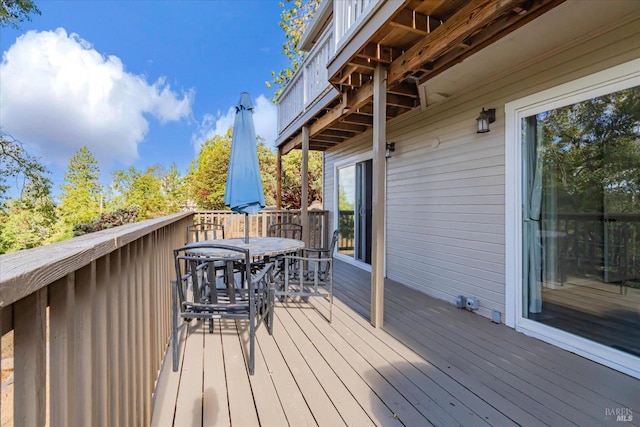 view of wooden deck