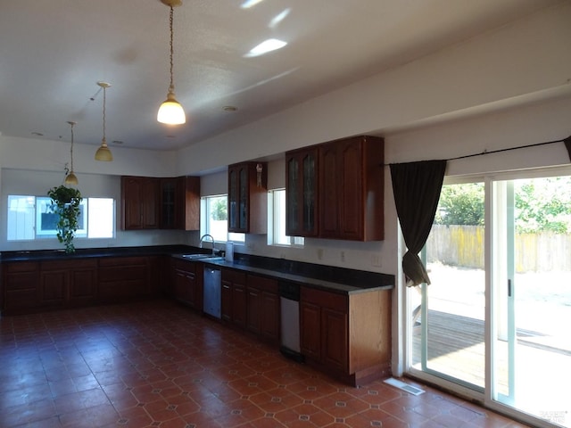 kitchen featuring decorative light fixtures and stainless steel appliances