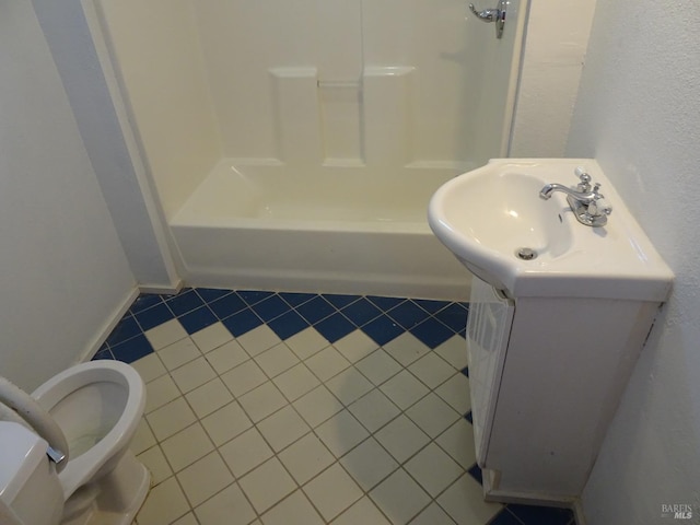 full bathroom with toilet, shower / bathtub combination, and sink