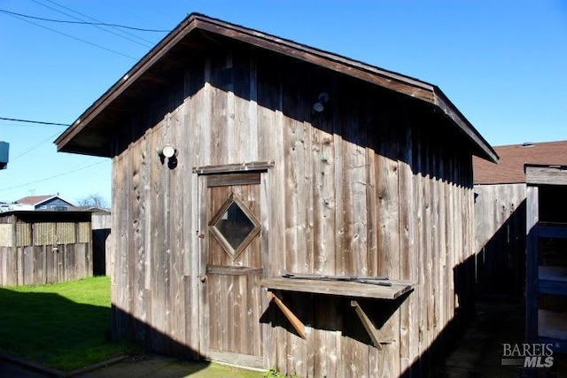 view of outbuilding