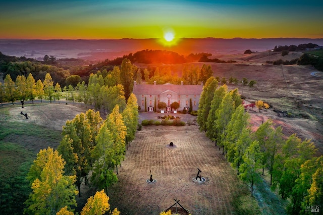 view of aerial view at dusk