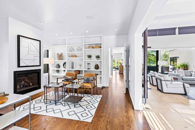 dining room with light hardwood / wood-style floors