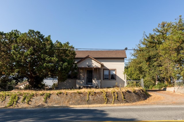 view of front of home