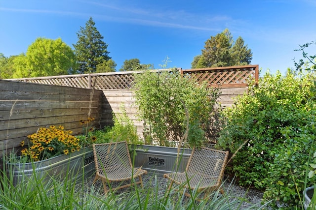 exterior details featuring fence