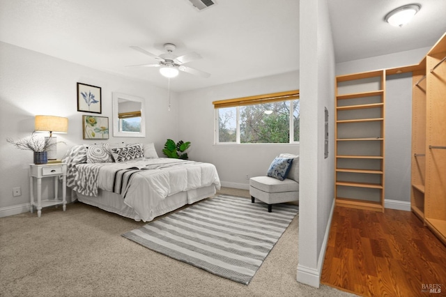 bedroom featuring ceiling fan