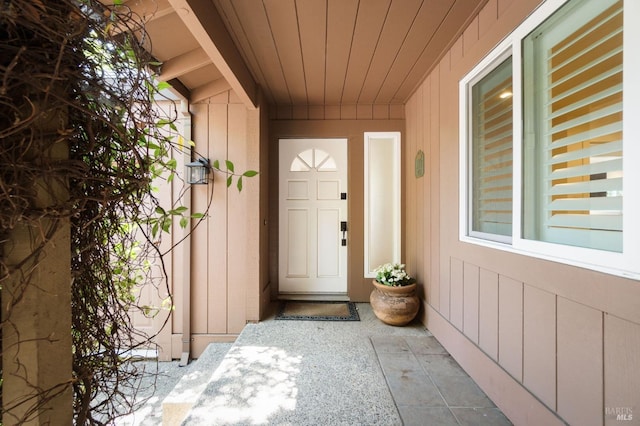 view of entrance to property