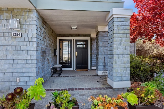 1364 Bonita Bahia Ct, Benicia, CA 94510 - yard at dusk featuring a water view