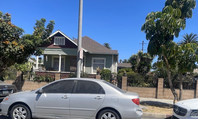 view of front of house with a porch