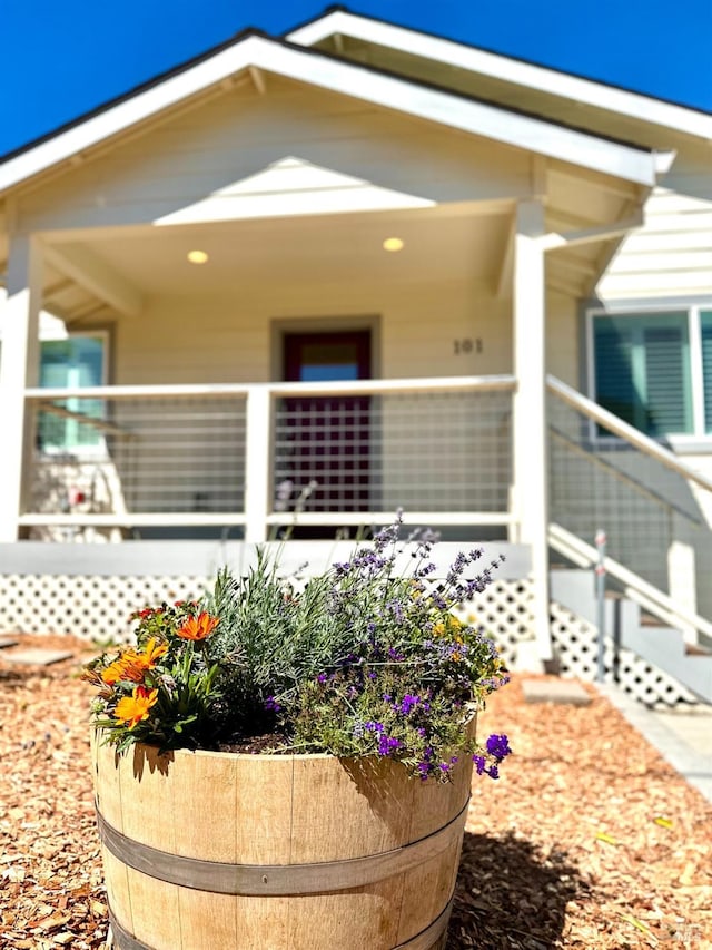 view of front of house