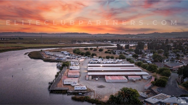 Listing photo 2 for 950 Marina Cir, Suisun City CA 94585