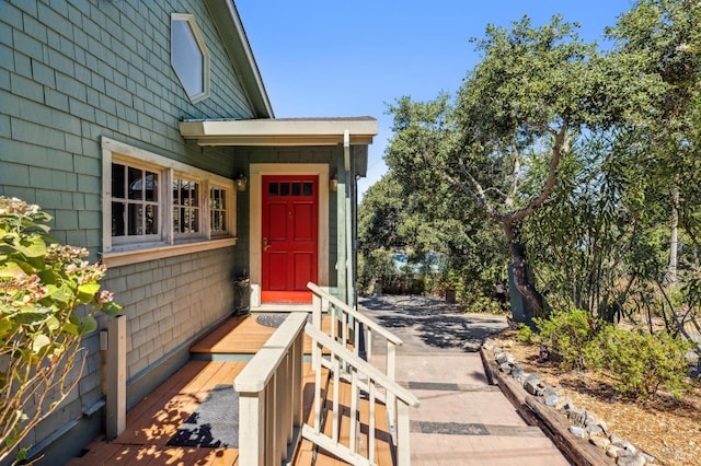 view of entrance to property