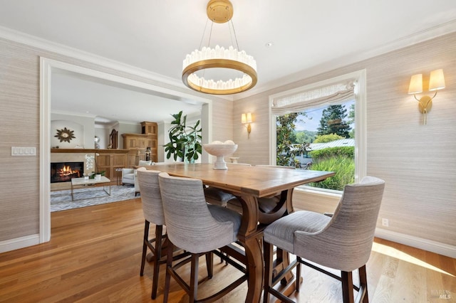 114 Van Tassel Ct, San Anselmo, CA 94960 - dining area with ornamental molding, wallpapered walls, and baseboards