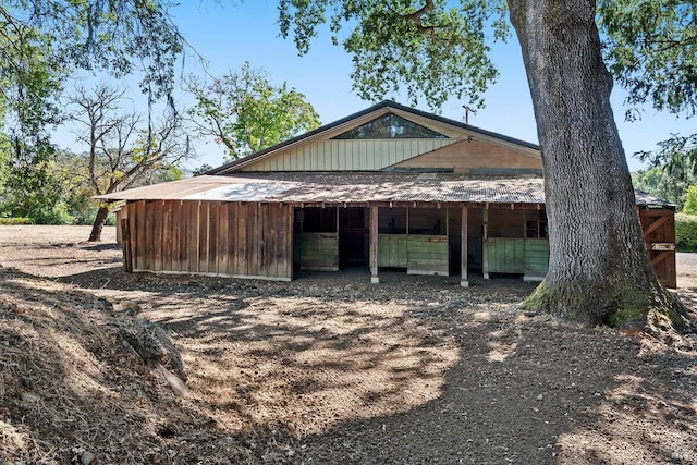 view of front facade with an outdoor structure