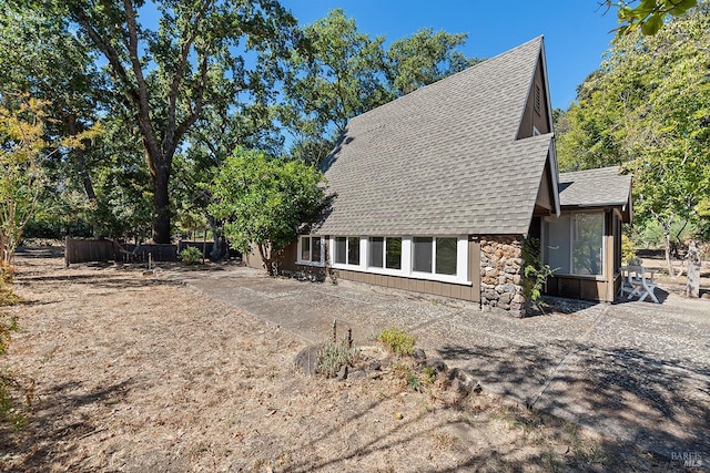 view of home's exterior