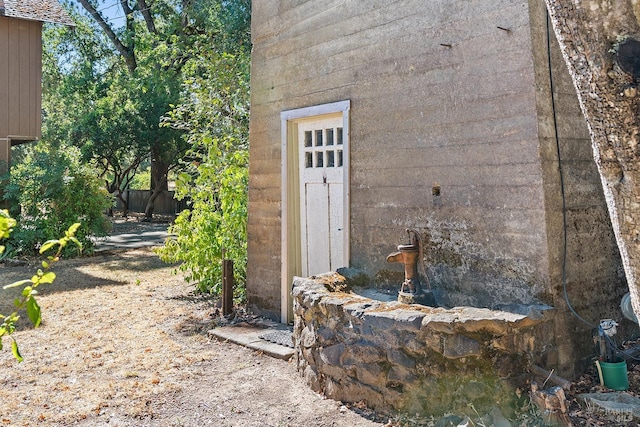 view of entrance to property