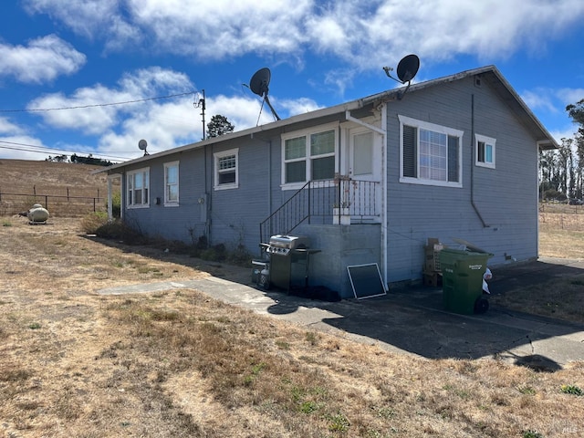 view of front of property