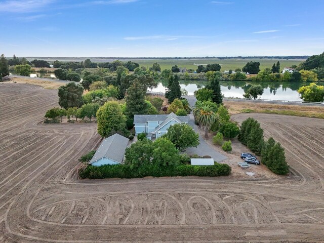 10951 River Rd, Courtland, CA 95615 - bird's eye view featuring a water view