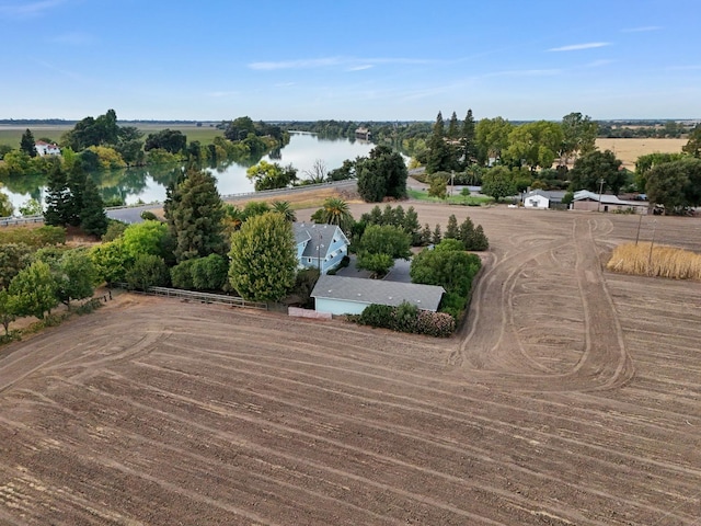 10951 River Rd, Courtland, CA 95615 - birds eye view of property featuring a water view