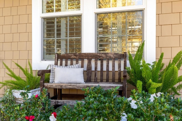 7 Oak Grove Dr, Novato, CA 94949 - view of balcony