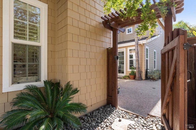 7 Oak Grove Dr, Novato, CA 94949 - view of gate