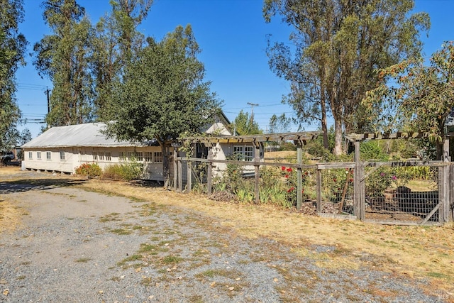 4344 Langner Ave, Santa Rosa, CA 95407 - exterior space with fence