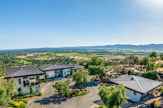 bird's eye view featuring a mountain view