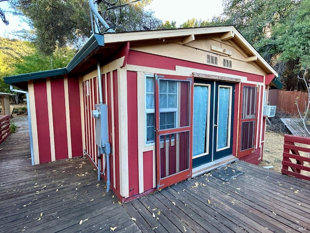 view of outbuilding