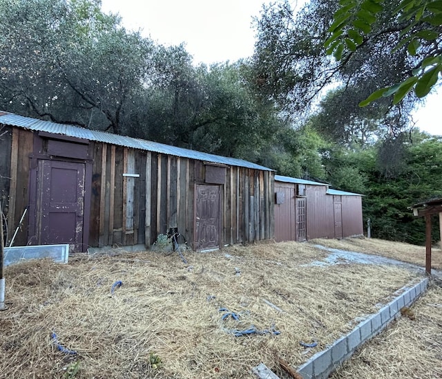 view of outbuilding