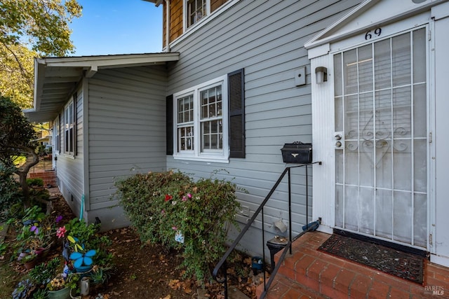 view of property entrance