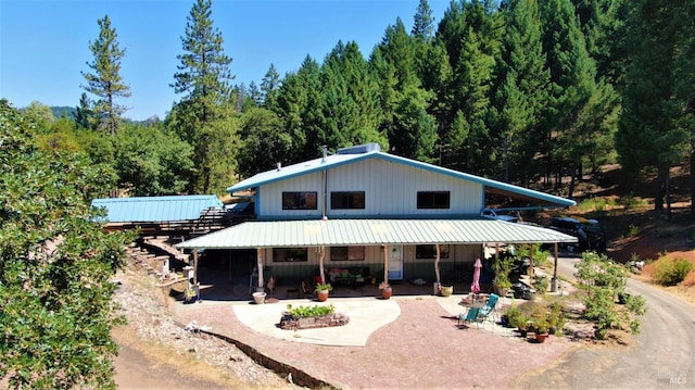 view of front of home with covered porch