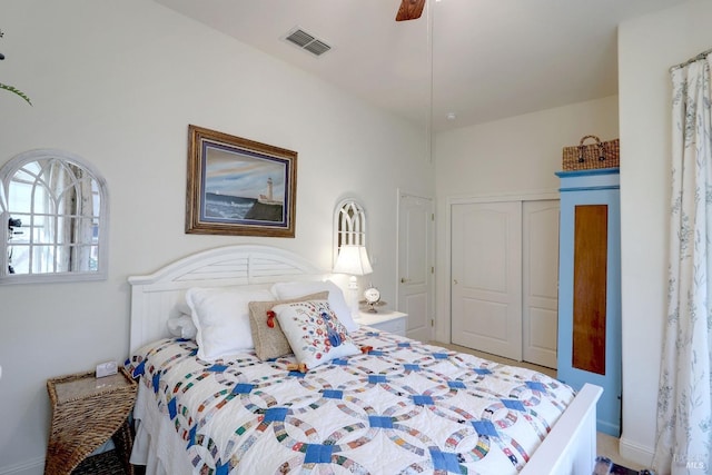 bedroom featuring a closet and ceiling fan