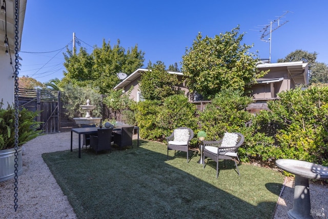 view of yard with a patio