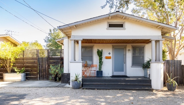 view of front of house with covered porch