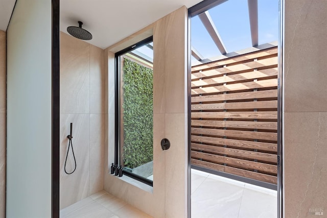 entryway featuring tile patterned floors