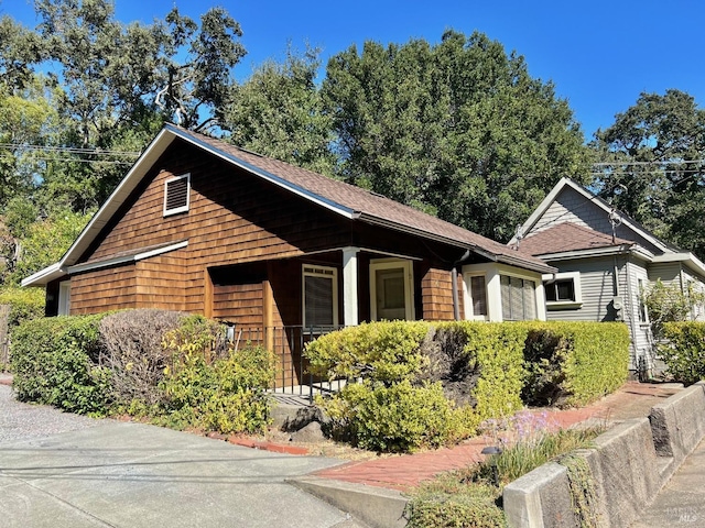 view of home's exterior