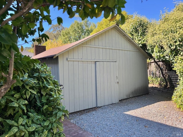 view of outbuilding